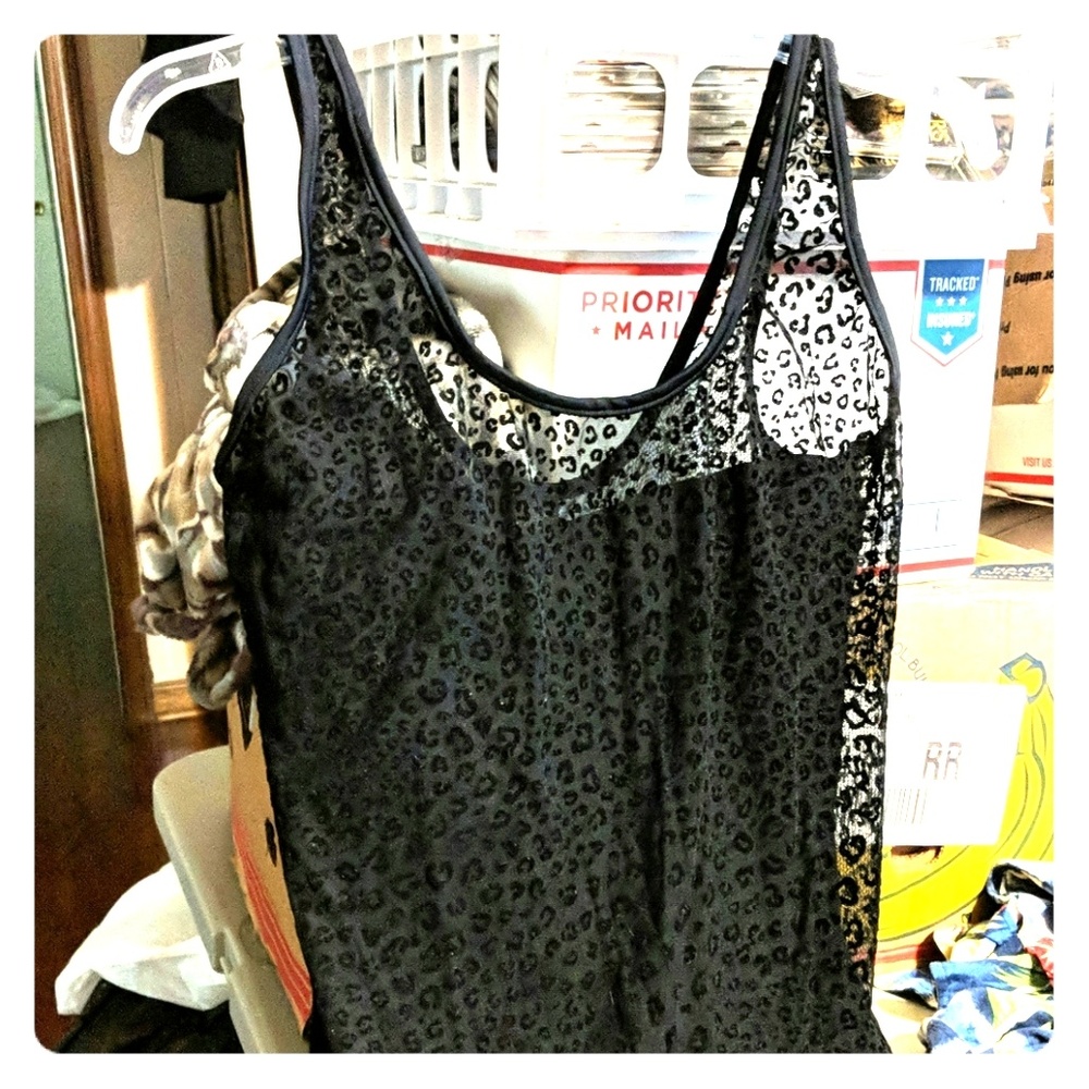 Women's bathing suit